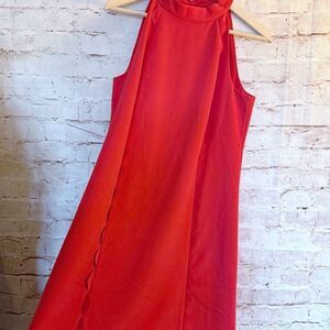 Vince Camuto sleeveless scalloped shift dress